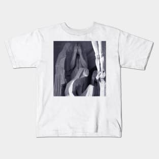 Mourning, La Familia Sagrada Kids T-Shirt